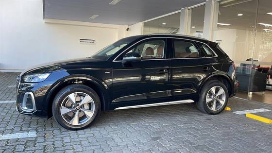 AUDI Q5 2.0 45 TFSI GASOLINA S-LINE QUATTRO S TRONIC